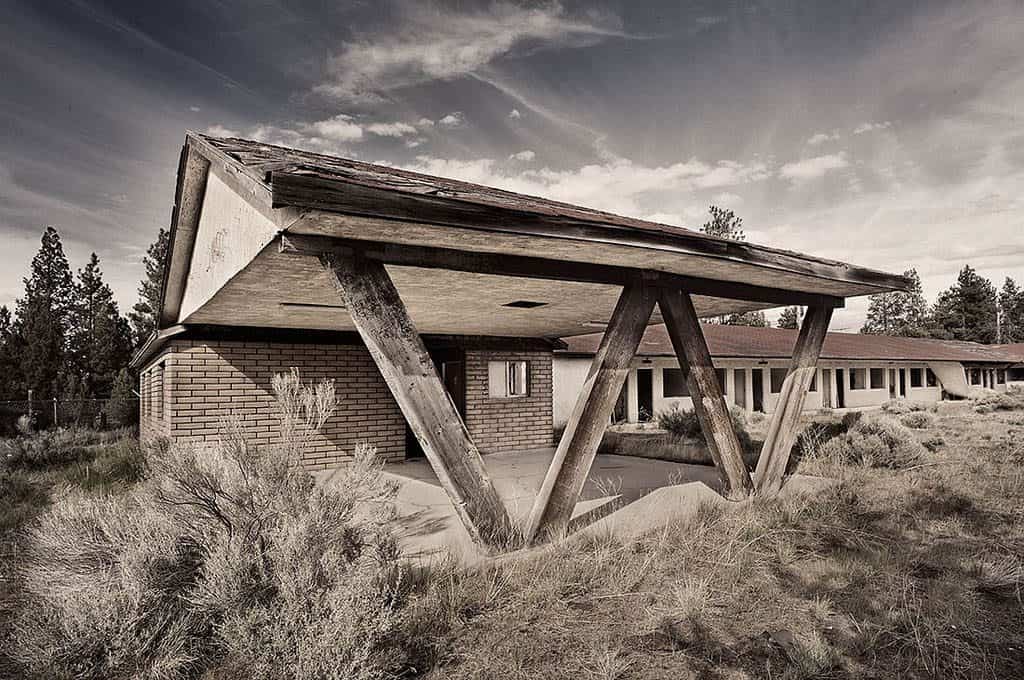 Juniper Lodge on HWY 97 in Northern California